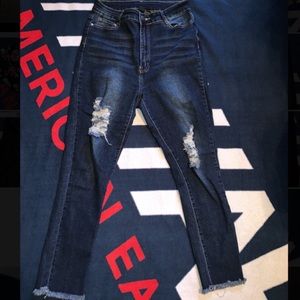 Distressed fashion nova jegging
